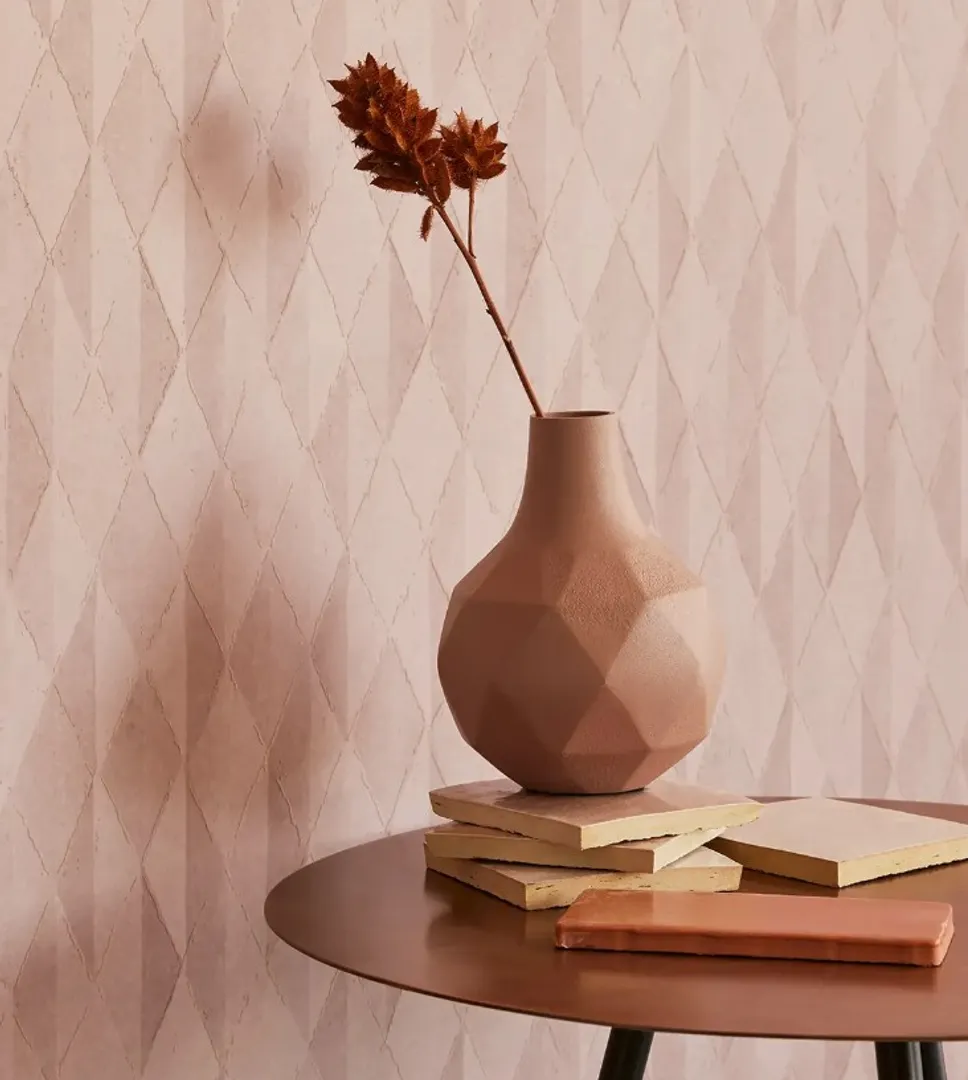 Enjoy - Parato geometrico in tnt della  Eijffinger Studio Vougue in vari colori 